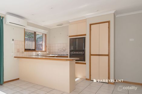 Property photo of 34 Ravensthorpe Crescent Narre Warren VIC 3805