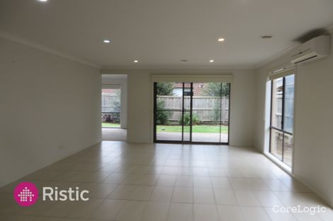 Property photo of 16 Cortona Grange Mernda VIC 3754
