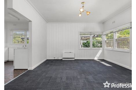 Property photo of 10 Lusatia Park Road Woori Yallock VIC 3139