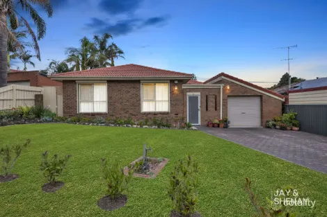 11 Barker Ct, Endeavour Hills, VIC 3802