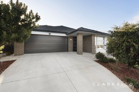 32 Chestnut Ave, Gillieston Heights, NSW 2321