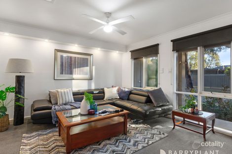 Property photo of 2 Foster Crescent Knoxfield VIC 3180