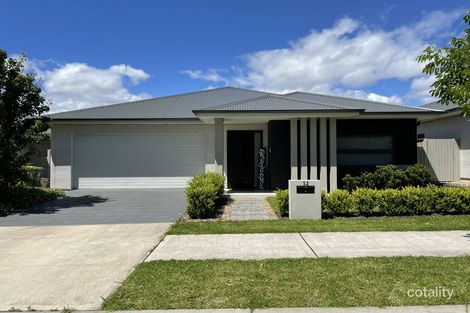Property photo of 52 Bluestone Avenue Gledswood Hills NSW 2557