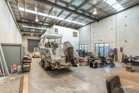 Property photo of 1/5 Glenville Drive Melton VIC 3337