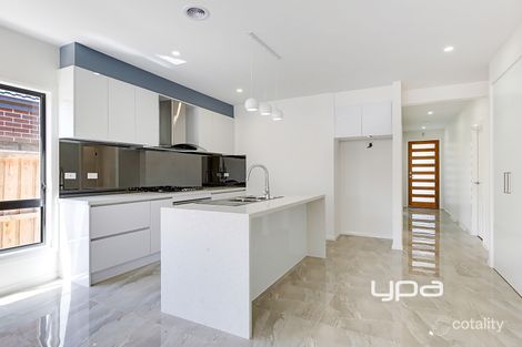 Property photo of 10 Scandia Drive Mickleham VIC 3064
