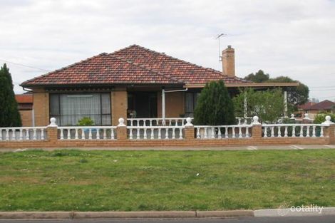 2 Sydney St, Avondale Heights, VIC 3034
