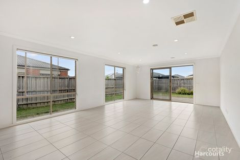 Property photo of 6 Raven Court Pakenham VIC 3810