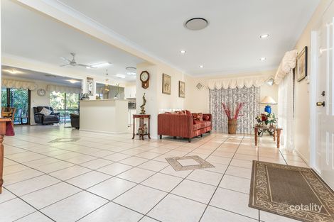 Property photo of 8 Amersham Street Kippa-Ring QLD 4021