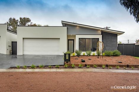 Property photo of 34 Sternberg Crescent Wanniassa ACT 2903