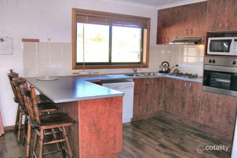 Property photo of 2 Cottrell Close Yass NSW 2582