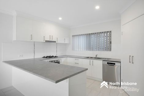 Property photo of 14 Palatial Crescent Narangba QLD 4504