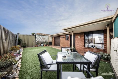Property photo of 8 Yandina Road Hoppers Crossing VIC 3029