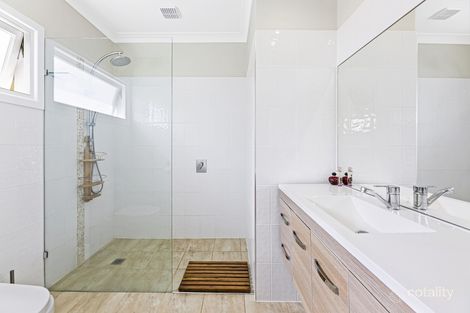 Property photo of 13 Twenty Fourth Avenue Palm Beach QLD 4221