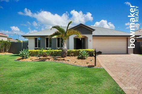4 Whitfield Cres, North Lakes, QLD 4509