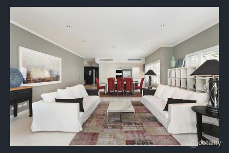 Property photo of 120 Surf Parade Broadbeach QLD 4218