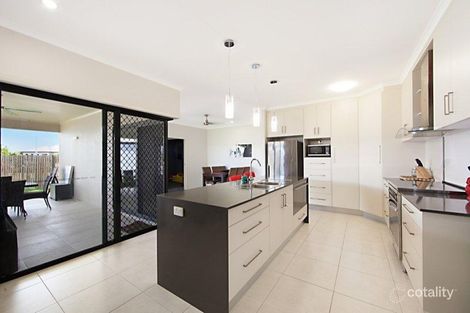 Property photo of 32 Sunhaven Boulevard Burdell QLD 4818