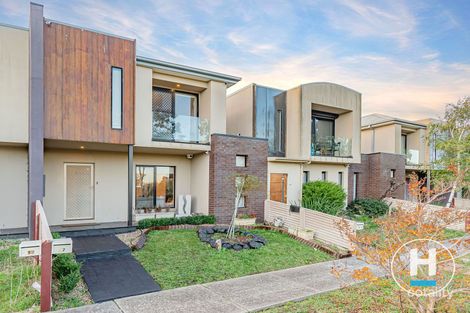 Property photo of 17 Orlando Drive Roxburgh Park VIC 3064