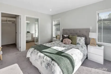 Property photo of 108 McCreadie Road Ormeau Hills QLD 4208