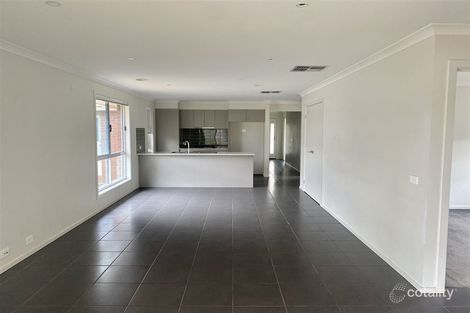 Property photo of 39 McEwan Drive Cranbourne East VIC 3977