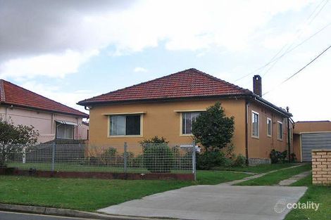 69 Chaseling St, Greenacre, NSW 2190