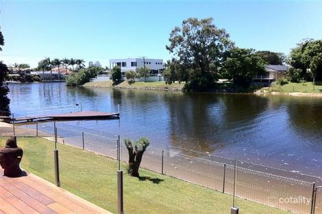 Property photo of 16 Aroona Avenue Broadbeach Waters QLD 4218