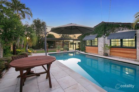 Property photo of 4 Farnham Street Fig Tree Pocket QLD 4069