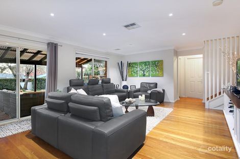 Property photo of 15 Mirbelia Court Voyager Point NSW 2172