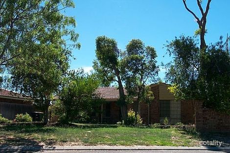 4 Haven Pl, Thornlie, WA 6108