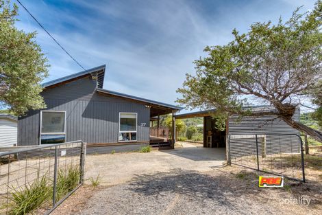 37 Mcindoe Ave, Venus Bay, VIC 3956
