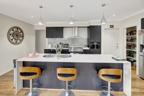 Property photo of 15 Muster Street Manor Lakes VIC 3024