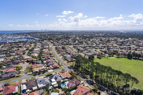 1 Aitken Dr, Winthrop, WA 6150