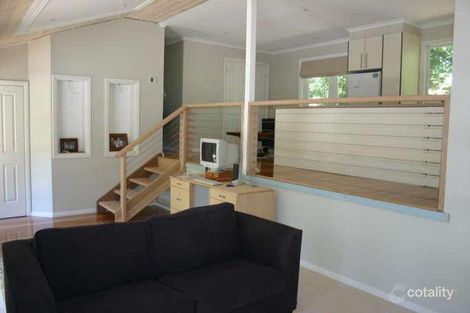 Property photo of 27 Edmunds Road Cockatoo VIC 3781