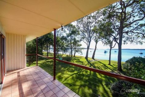 Property photo of 73 Kullaroo Road Summerland Point NSW 2259