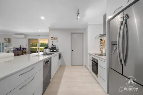 Property photo of 101-103 Equestrian Drive New Beith QLD 4124