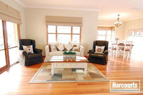 Property photo of 5 Black Caesar Drive Cranbourne East VIC 3977