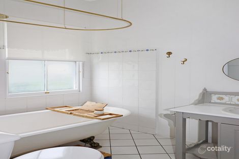 Property photo of 49 Pine Mountain Road North Ipswich QLD 4305