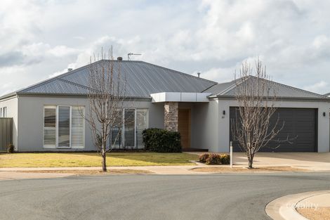 Property photo of 21 Birkdale Square Tatura VIC 3616