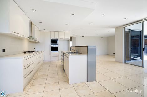Property photo of 5/8-10 Parkside Avenue Wollongong NSW 2500