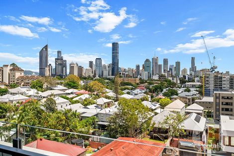 Property photo of 708/36 Anglesey Street Kangaroo Point QLD 4169