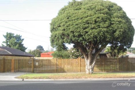 Property photo of 102 McFees Road Dandenong North VIC 3175