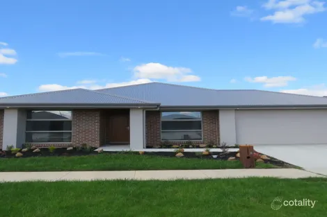 8 Armagh St, Alfredton, VIC 3350