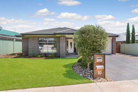 10 Lyndam Ave, Maiden Gully, VIC 3551