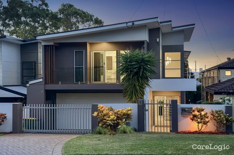 Property photo of 11 Rowsley Street Greenslopes QLD 4120