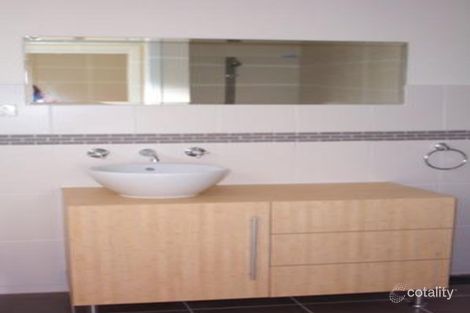Property photo of 31 Heathfield Rise Box Hill North VIC 3129