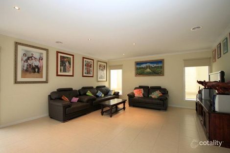 Property photo of 8 Jakes Road Keysborough VIC 3173