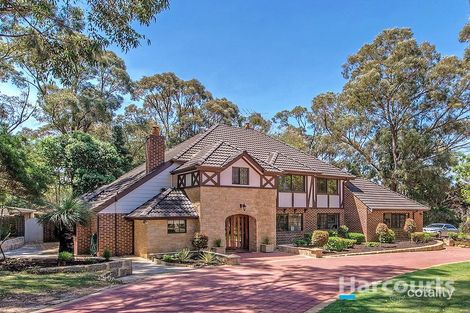 Property photo of 10 Panorama Place Carramar WA 6031