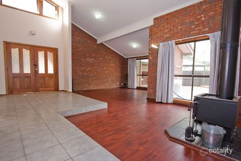 Property photo of 8 Palmer Court Hoppers Crossing VIC 3029