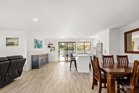 Property photo of 2/16 Goldwyn Way Oxenford QLD 4210