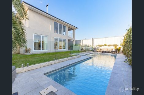 Property photo of 24 Hoyt Street Hampton VIC 3188