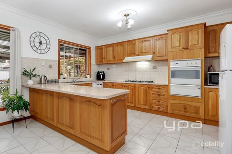 Property photo of 28 Solent Crescent Taylors Lakes VIC 3038